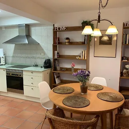 La Casa De Baix Апартаменты *