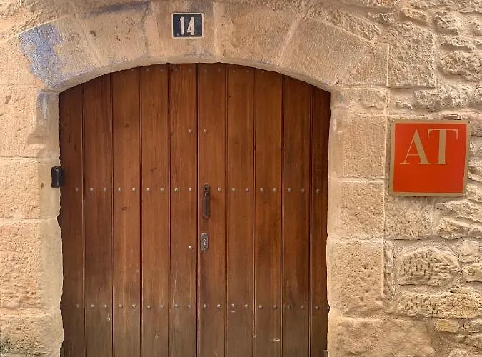 Lägenhet La Casa De Baix Torre del Compte